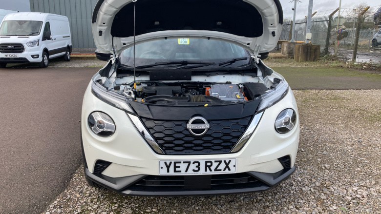Nissan Juke 1.6 Hybrid N-Connecta 5dr Auto Hybrid Hatchback